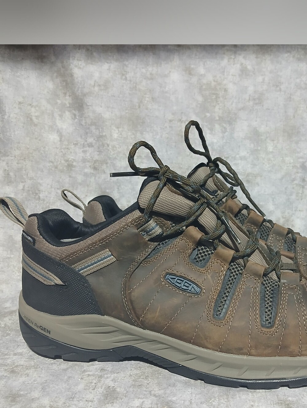 Keen Utility Flint II Steel Toe Men's Work Utility Shoe Size 12 wide EE Brown EH
